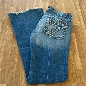 7 For All Mankind Dojo Jeans - Size 27